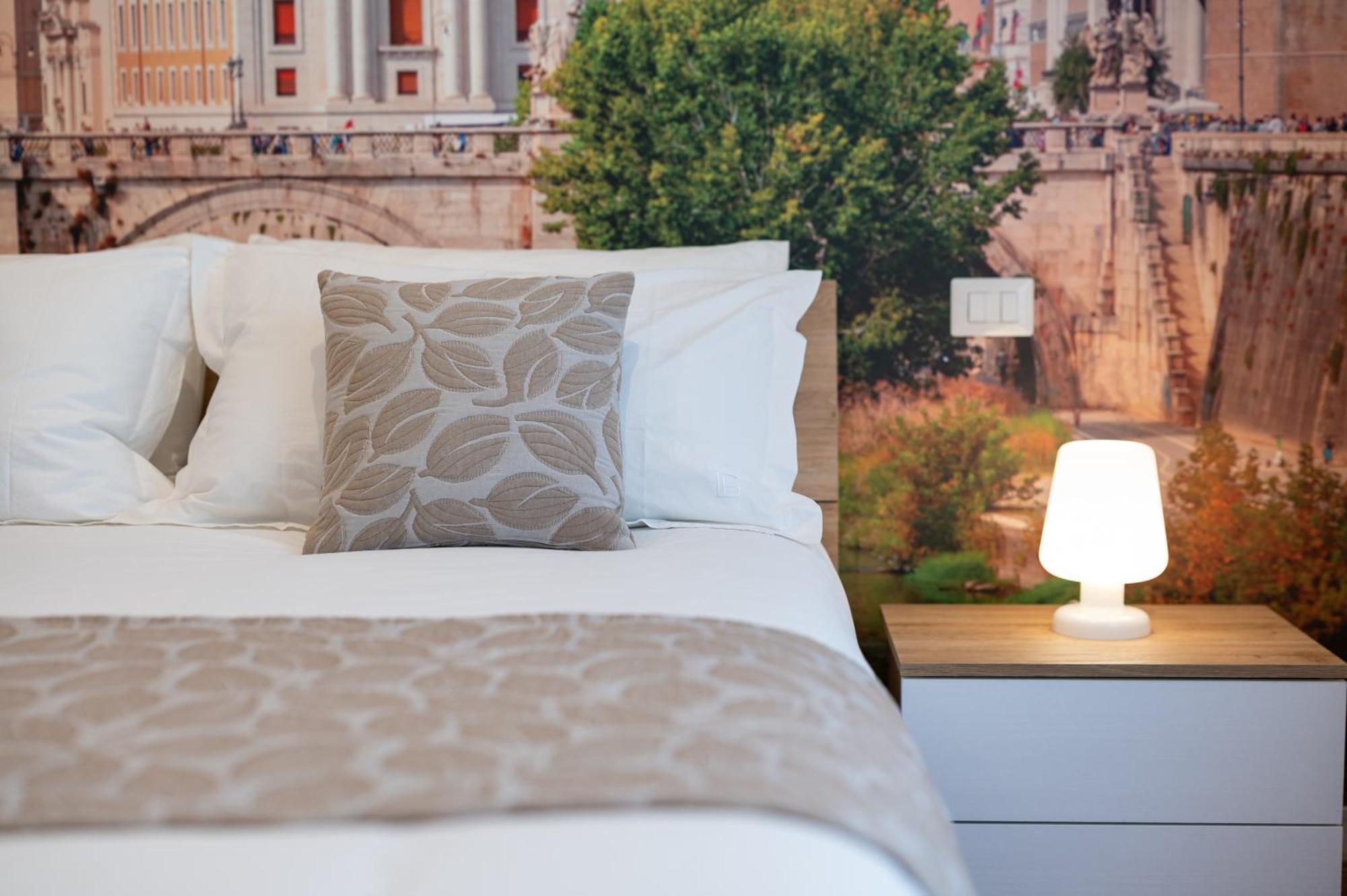 Luxury And Sweet Home-Metro Malatesta Roma Exterior foto